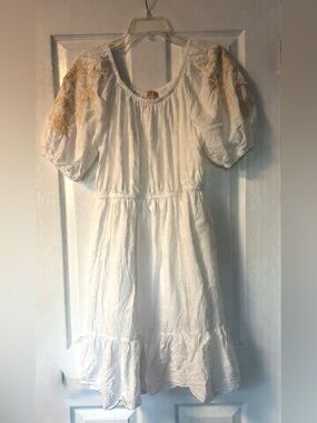 Knox Rose White Floral Embroidered Puff Sleeve Mini Dress